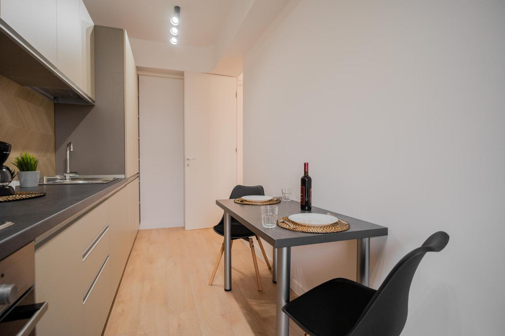 Apartament High-end In Politehnica Park - Iuliu Maniu 6r - New *