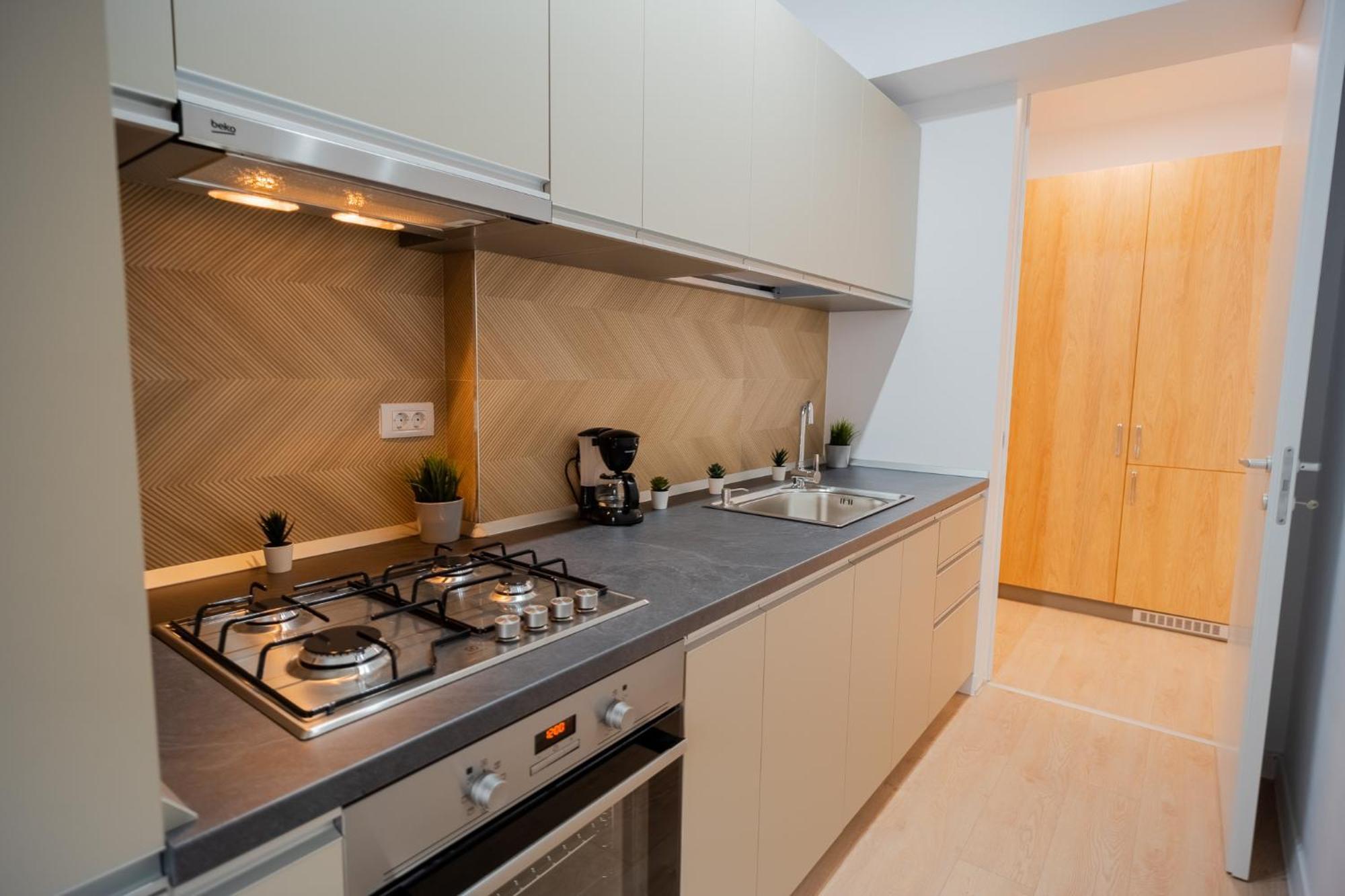 Apartament High-end In Politehnica Park - Iuliu Maniu 6r - New *